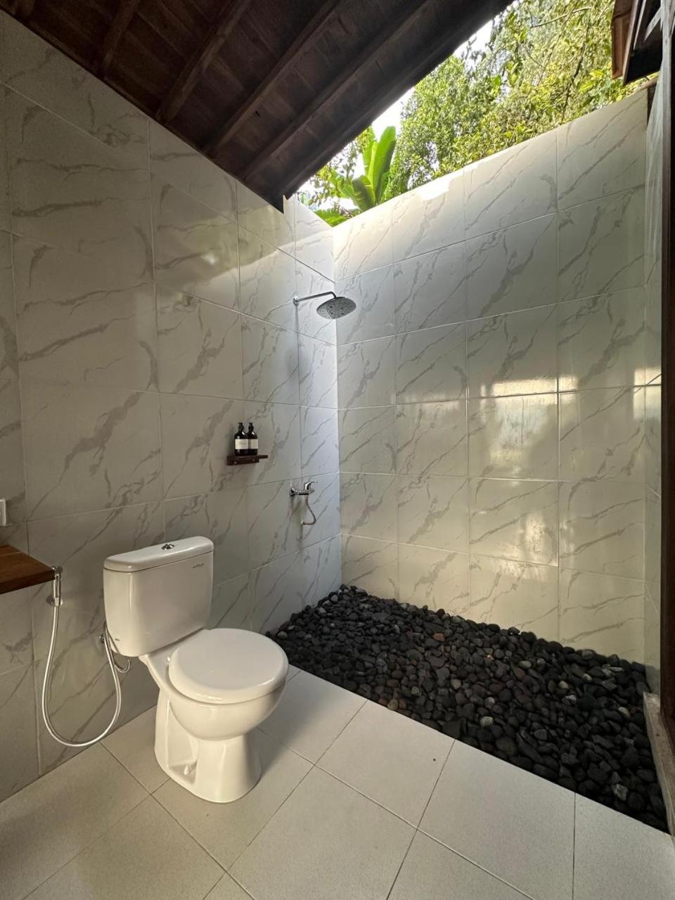 Cemara Green Hill By Samhita Bali Silebeng Ngoại thất bức ảnh